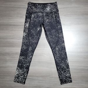 ZYIA Sz 4 Light n Tight Hi-rise 7/8 24" Pocket Legging Black Silver Splatter A1
